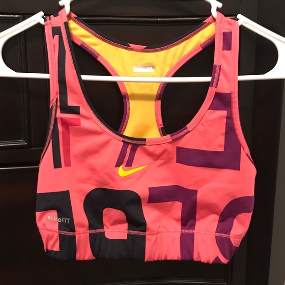 NikeFit Dry Women’s Racer Back Sports Bra, Size M - Picture 3 of 8